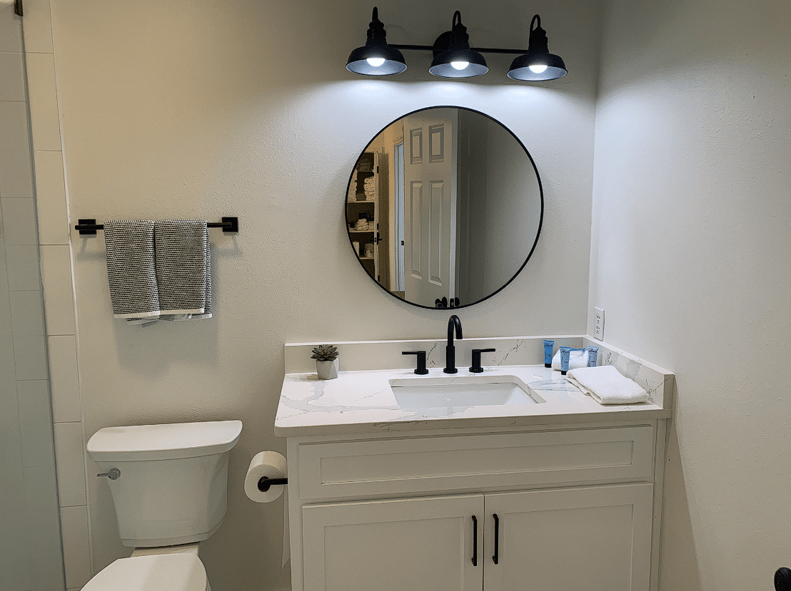 30A: 01 Oasis East - Image 16