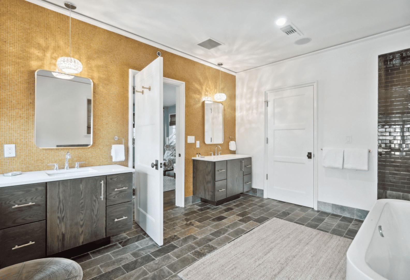 30A: Ocean's 6 - Image 7