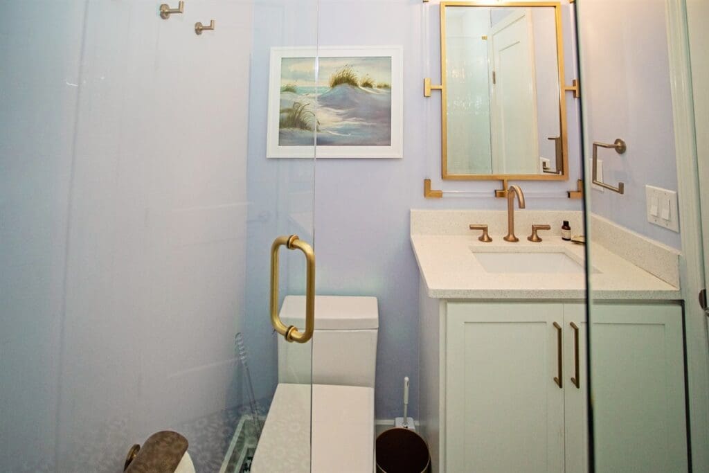 936cfc5d9e594ff2841f77efa426da71-Large