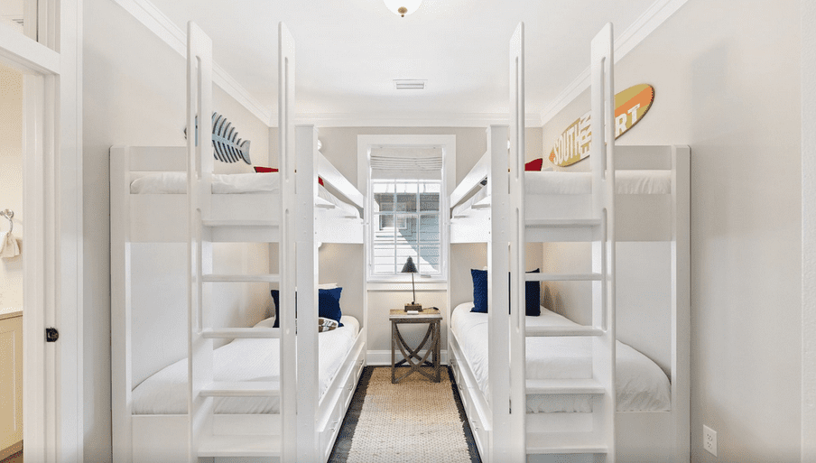 Screenshot 2025-10-29 215933