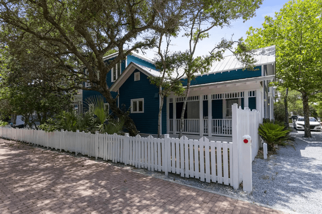 Screenshot 2025-10-29 221045