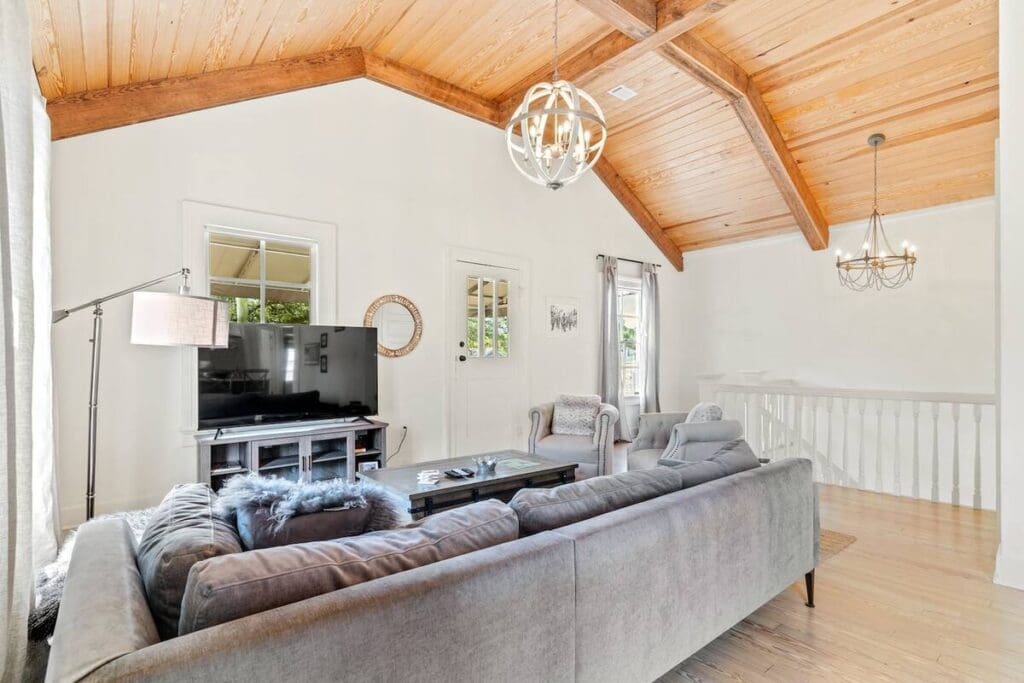 b8dfa552-8a06-4c15-8645-98987fc9bbcb